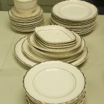 821 4379 DINNERWARE